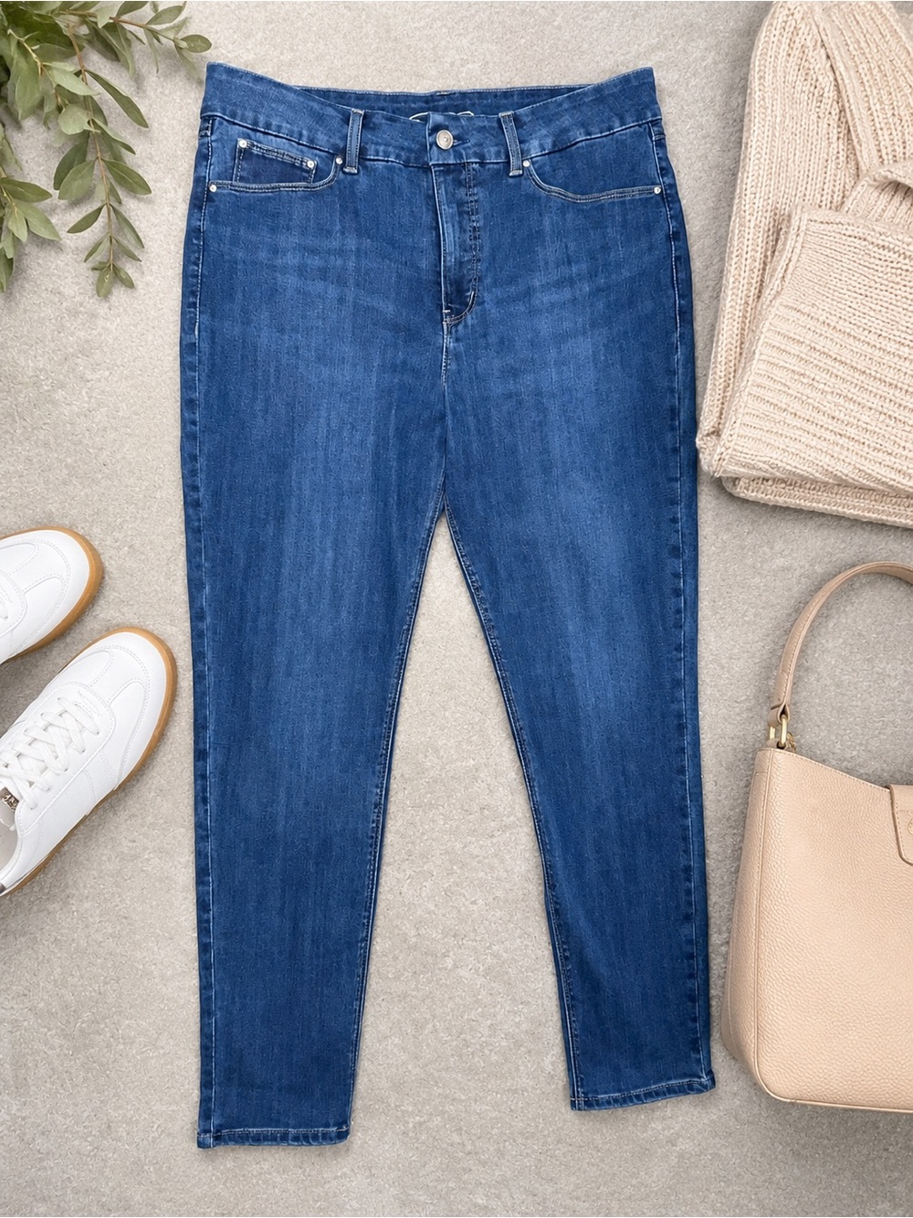 💙🌟Seven7 Tummyless High Rise Skinny Jeans Dark Wash Size 16 🌟💙